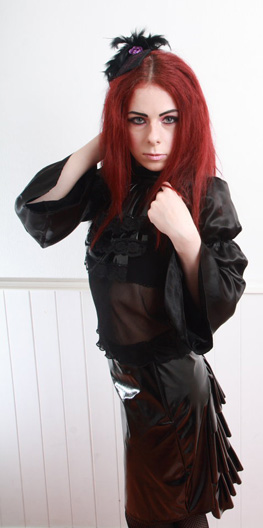 pvc bustle skirt, gothic, steampunk
