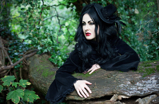 evil queen hat, gothic hat
