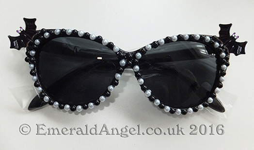 gothic bats sun glasses