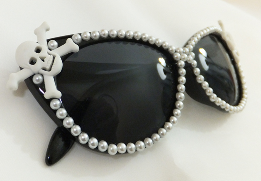 skulls n pearls sun glasses, gothic, psychobilly
